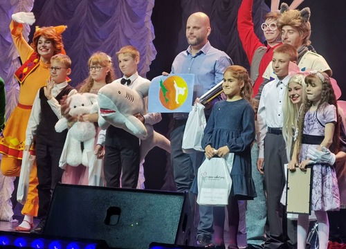 Фонд наградил участников фестиваля-конкурса для детей с ОВЗ «Поющие острова-2024»!