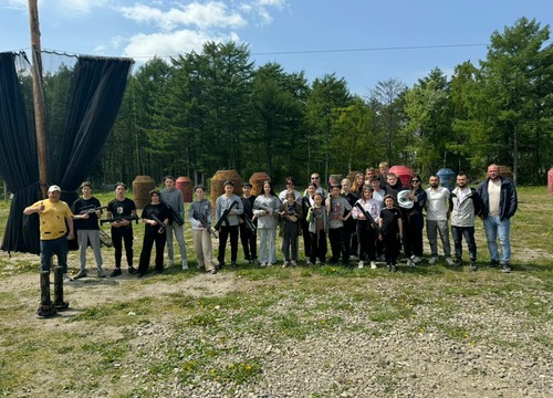 Ко дню защиты детей фонд организовал для «Центра содействия семейному устройству Феникс» спортивно-развлекательное мероприятие.